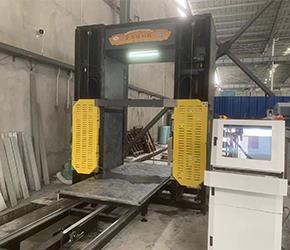 發(fā)泡陶瓷線(xiàn)條繩鋸機(jī)2